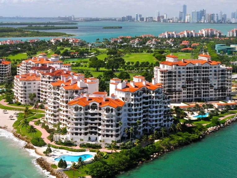 Island Queen Millionaire's Row Cruise (Miami)