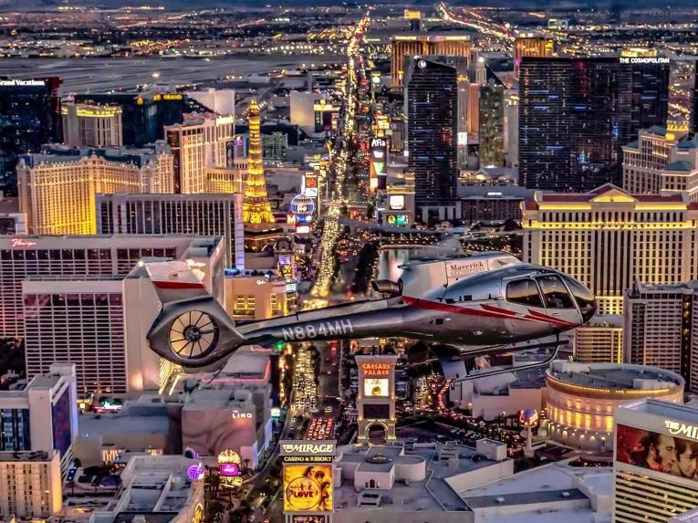 Las Vegas Strip Helicopter Tour (PREMIUM ATTRACTION)