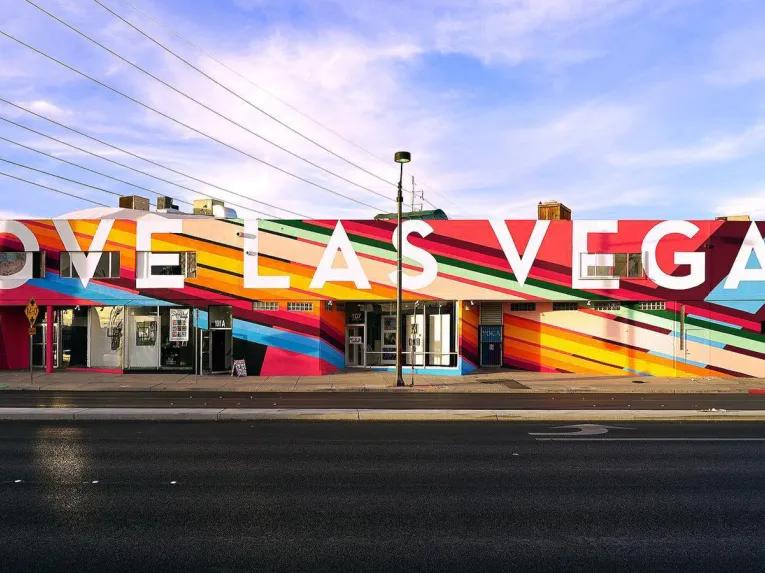 Self-guided Finger Licking Foodie Tour - Arts District