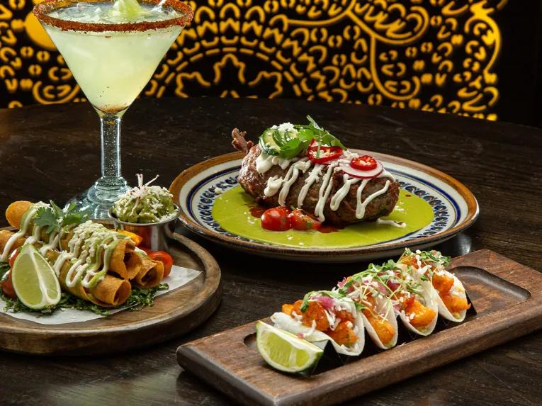 Self-guided Finger Licking Foodie Tour - Tivoli Village