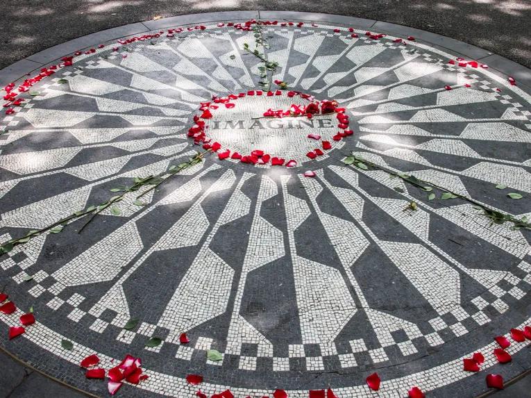 Central Park Walking Tour of TV & Movie Sites