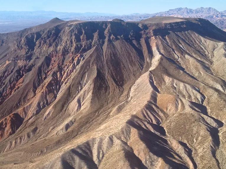 Valley of Fire State Park & Champagne Landing Tour