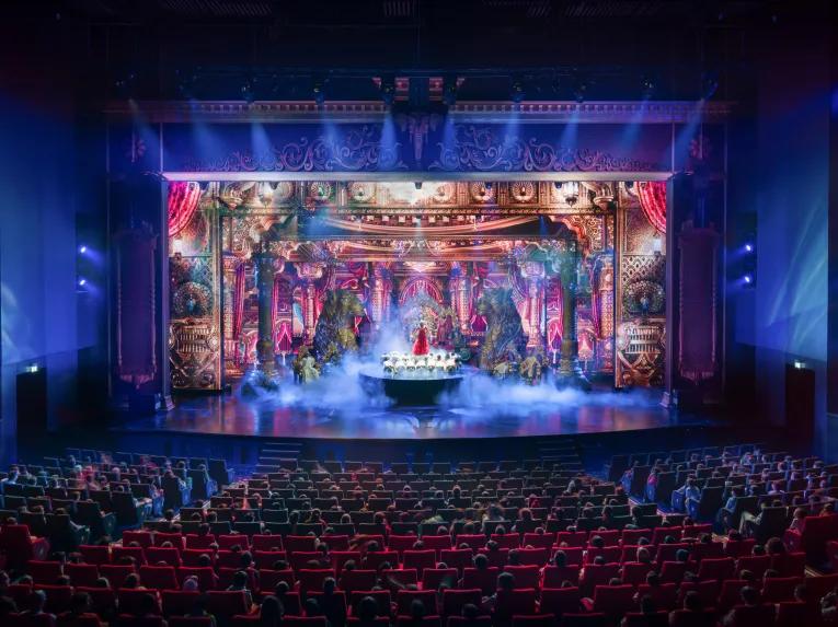 Raj Mahal Stage Show at BOLLYWOOD Parks Dubai