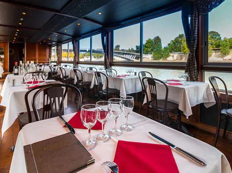 Cruise, Eiffel Tower & Moulin Rouge