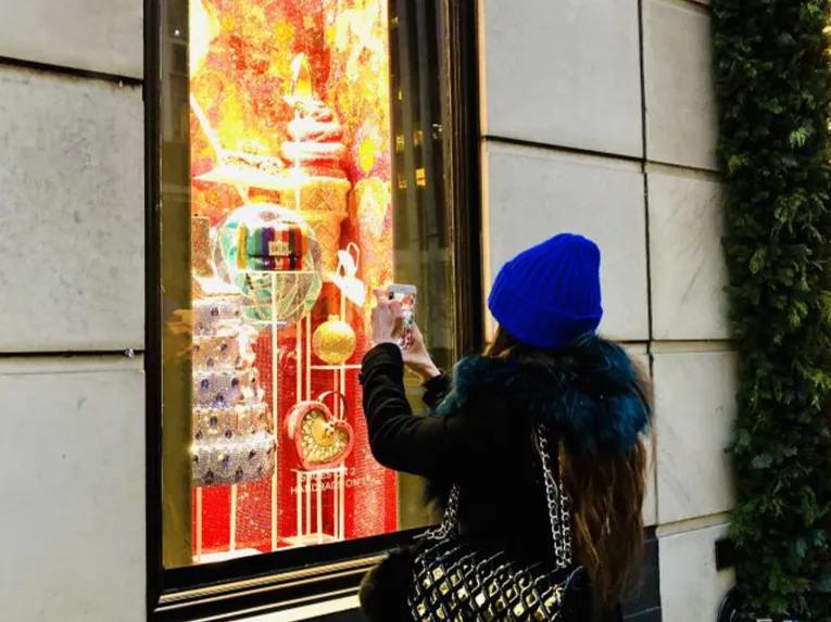 Holiday Lights &amp; Movie Sites Tour 