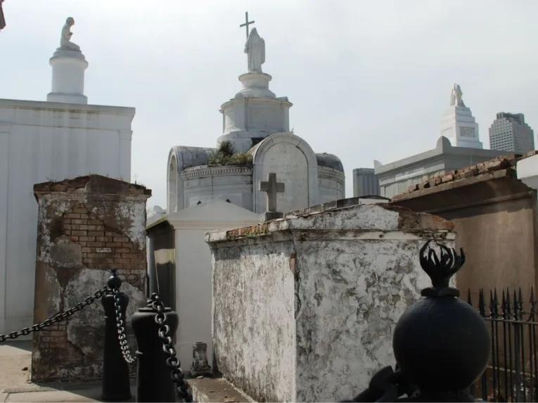 New Orleans City & Cemetery Tour