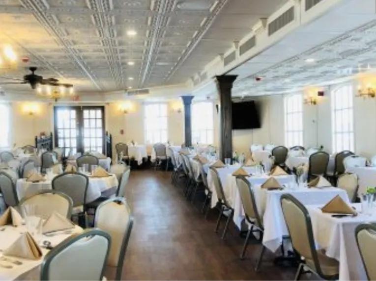 Harbor Jazz Sightseeing Cruise on the City of New Orleans