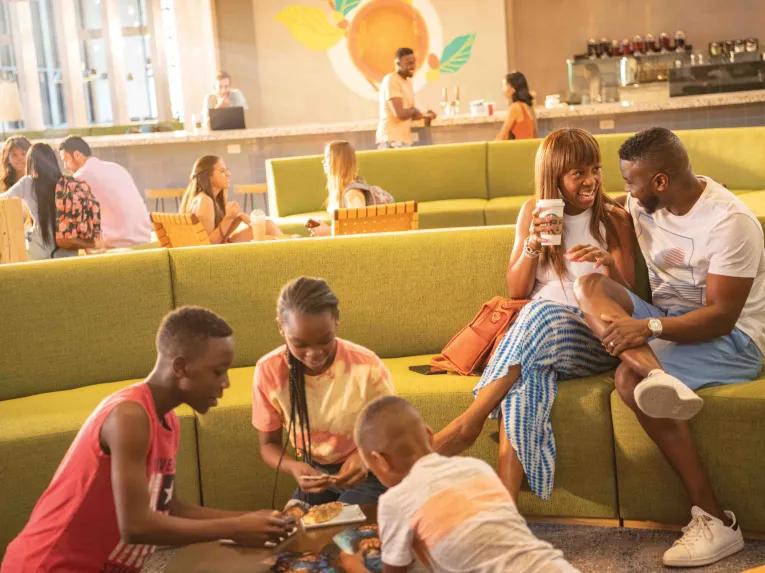 Universal's Endless Summer Resort - Dockside Inn and Suites