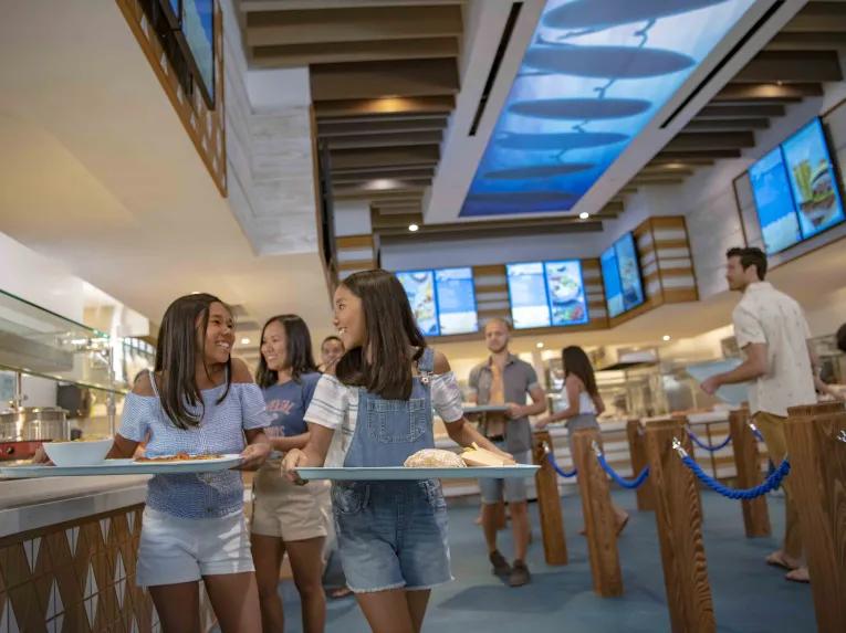 Kids grabbing dinner at Universal's Endless Summer Resort – Surfside Inn and Suites