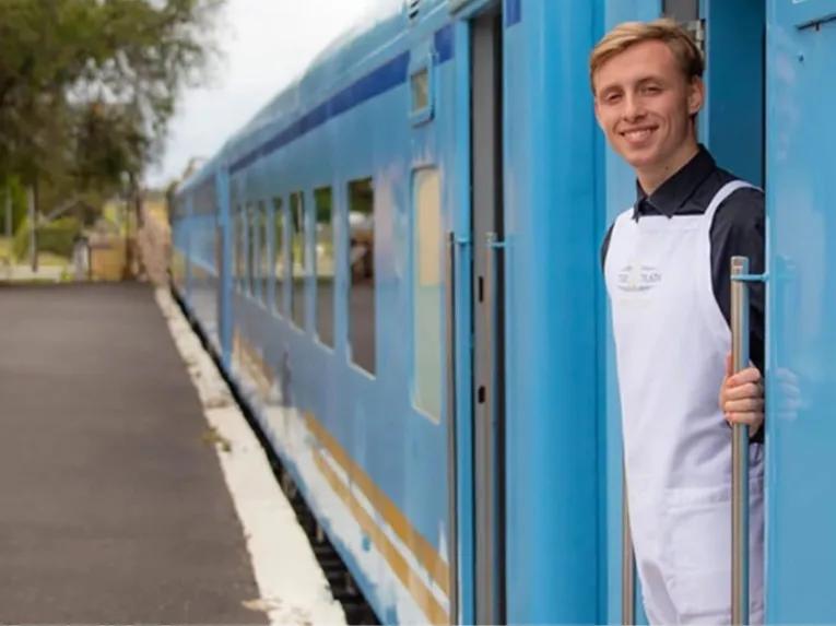 The Q Train -Sail,Rail & Dine from Melbourne