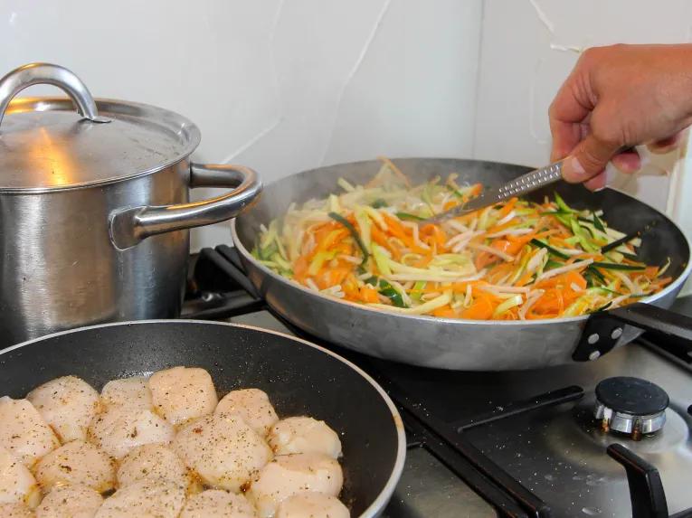 Market Visit & Cooking Class Paris