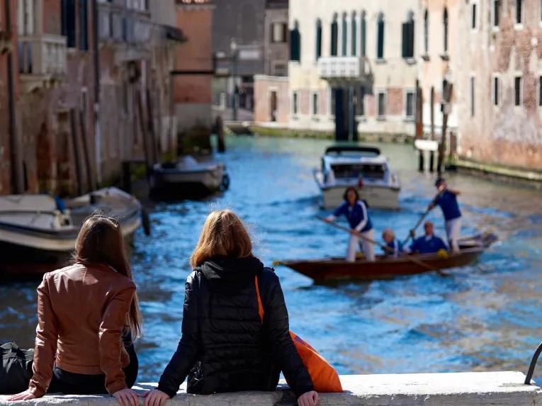 VIP Semi Private Venice Walking