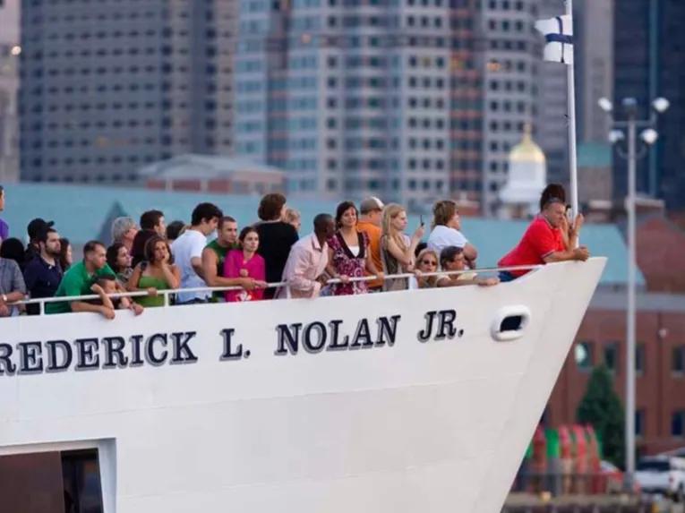 Boston Historic Sightseeing Cruise