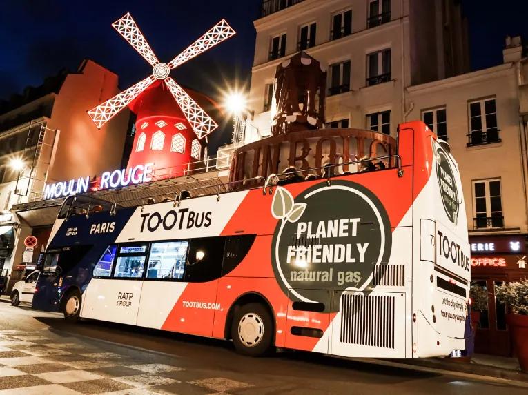 Paris by Night Bus Tour