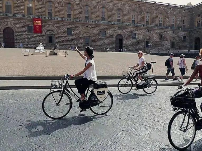 Meet David & Discover Florence by Bike