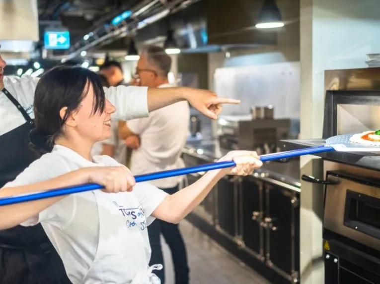 Gelato and Pizza making class in Milan