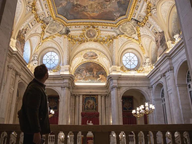 beautiful_ceiling_painting