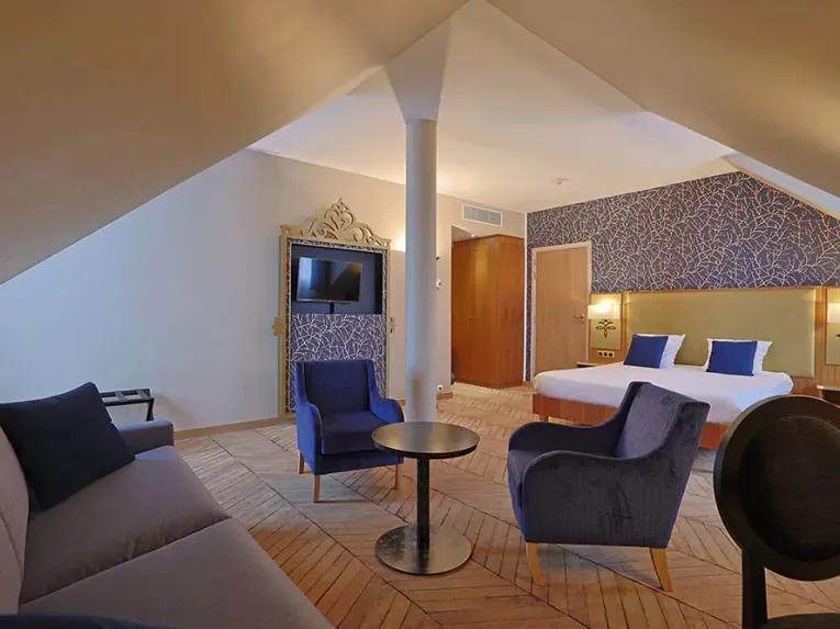 Junior suite at the Dream Castle Hotel Paris