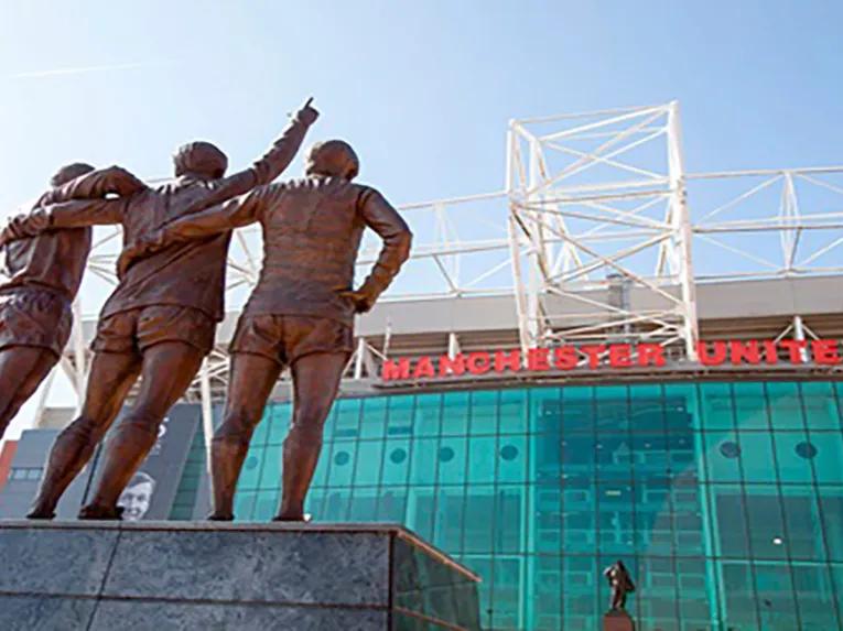 outside_old_trafford