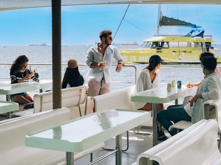 cruising-on-catamaran