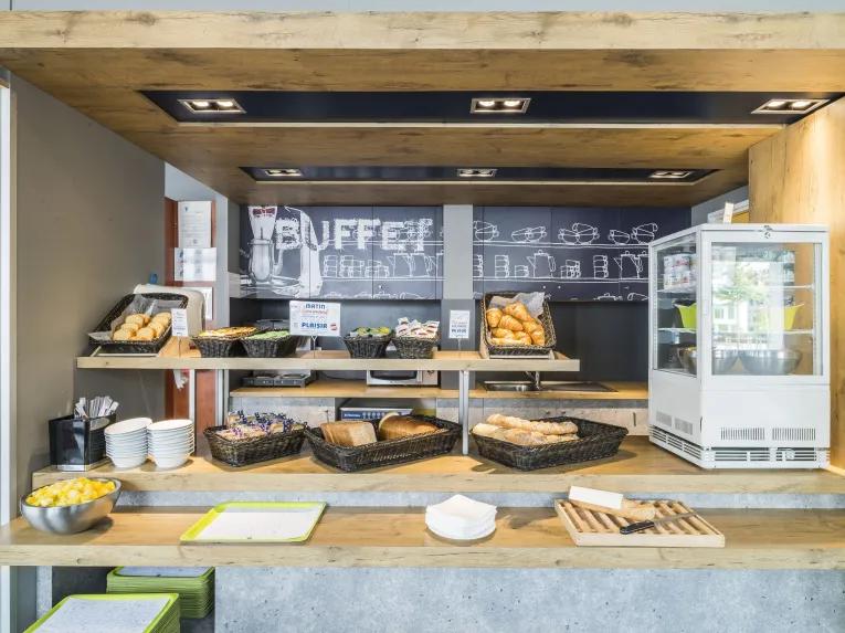 Ibis Budget Marne La Vallee Breakfast