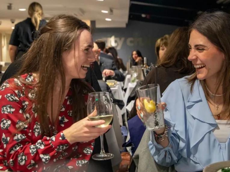 friends-enjoying-dinner