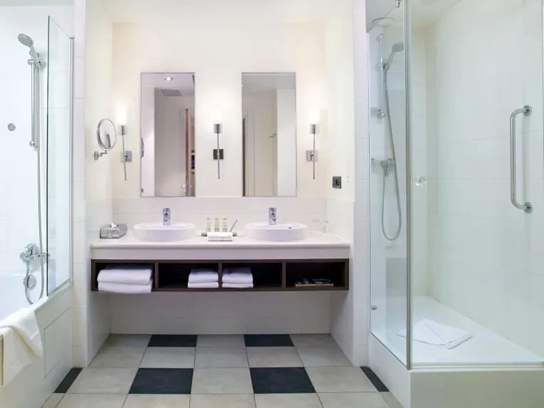 Radisson Blu Hotel BathRoom