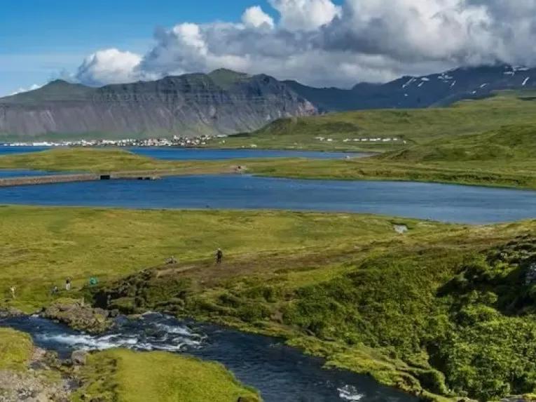 green-fields-by-lake