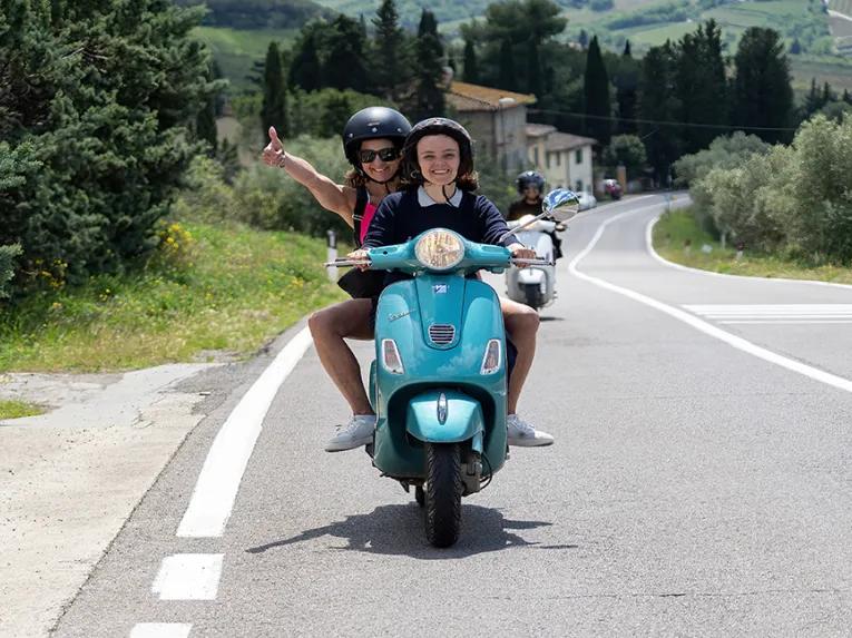 riding-vespa