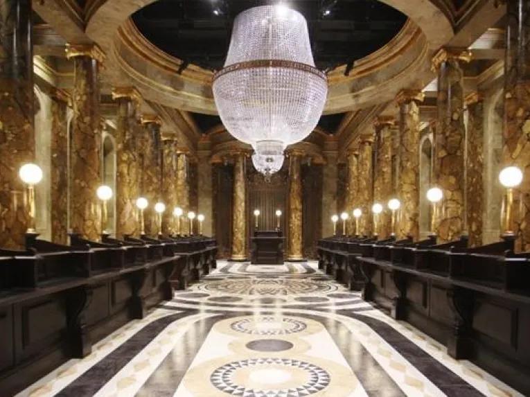 gringotts-bank-entrance