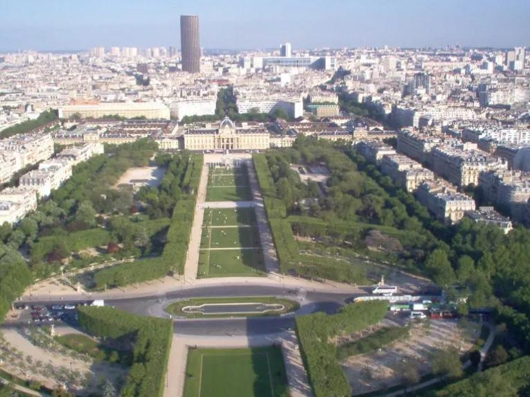 view-of-paris