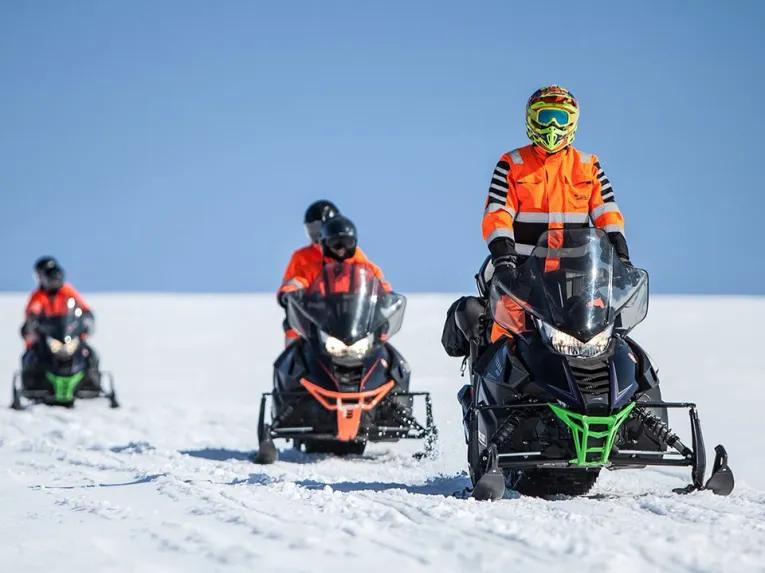 snowmobile-tour