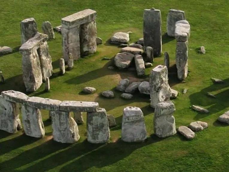 Stonehenge-from-above