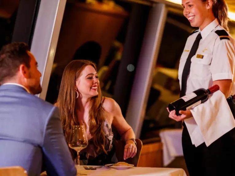 Sydney-Harbour-Gold-Dinner-Cruise (1)