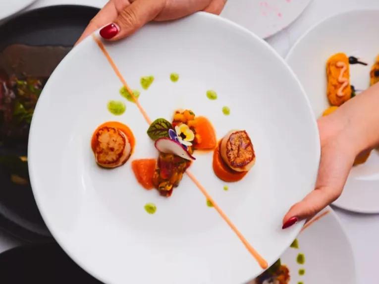 Sydney-Harbour-Gold-Dinner-Cruise 