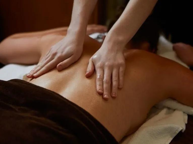 massage-treatment