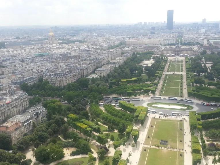 eiffel-park-view-from-top