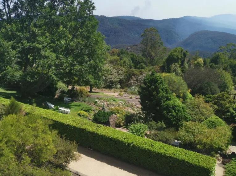 Blue Mountains Deluxe Day Tour 