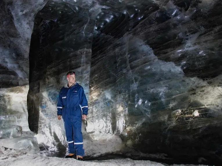 inside-the-ice-cave