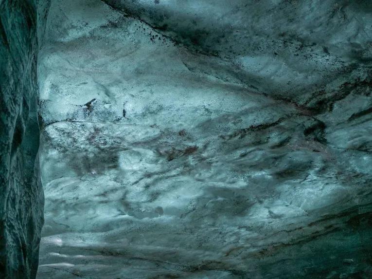 ice-cave-ceiling