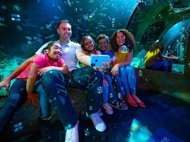 Family at the Sea Life Orlando Aquarium