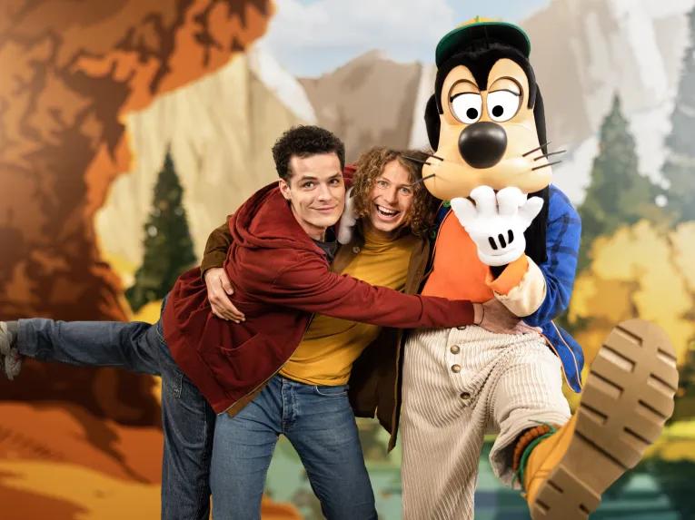 Guest with Goofy at Sequoia Lodge
