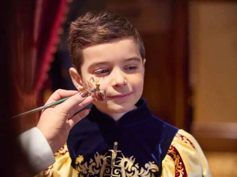 Guest at My Royal Dream Disneyland Hotel