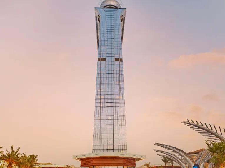 The View at The Palm plus Lunch 