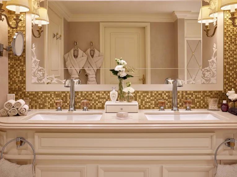 Princely Suite at Disneyland Hotel 