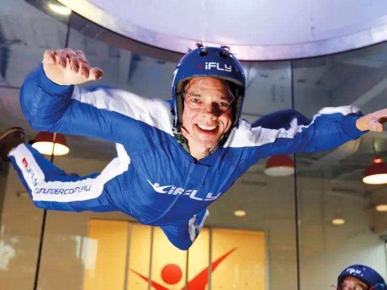 adult-indoor-skydiving
