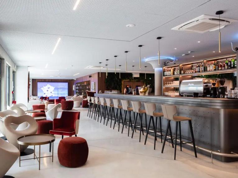 Bar at Ki Space Hotel & Spa near Disneyland Paris