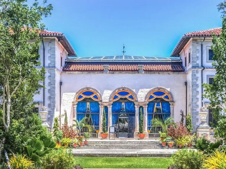 Miami Skyline Cruise of Millionaire's Homes and Biscayne Bay