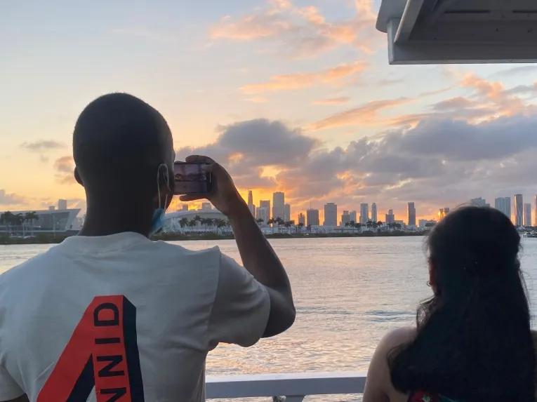 Sunset Cruise of Miami Skyline, Biscayne Bay & Celebrity Homes