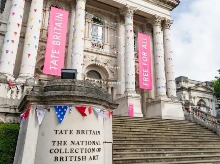 Outside the Tate Britain